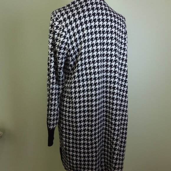 CHICO'S SZ 2 Open Front Cardigan Black White Houndstooth Sweater - Picture 6 of 7